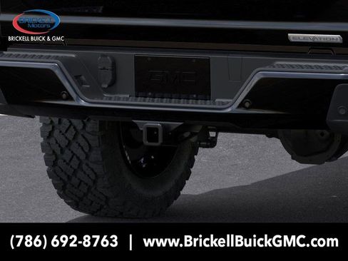 New 2026 GMC Canyon Elevation image 14