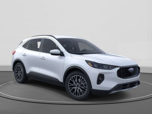 New 2025 Ford Escape Base w/ PHEV Premium Package image 7