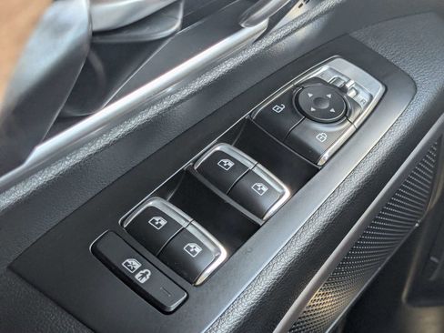 Certified 2025 Kia Telluride S FWD image 33