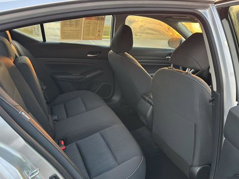 Used 2022 Nissan Altima 2.5 S image 11