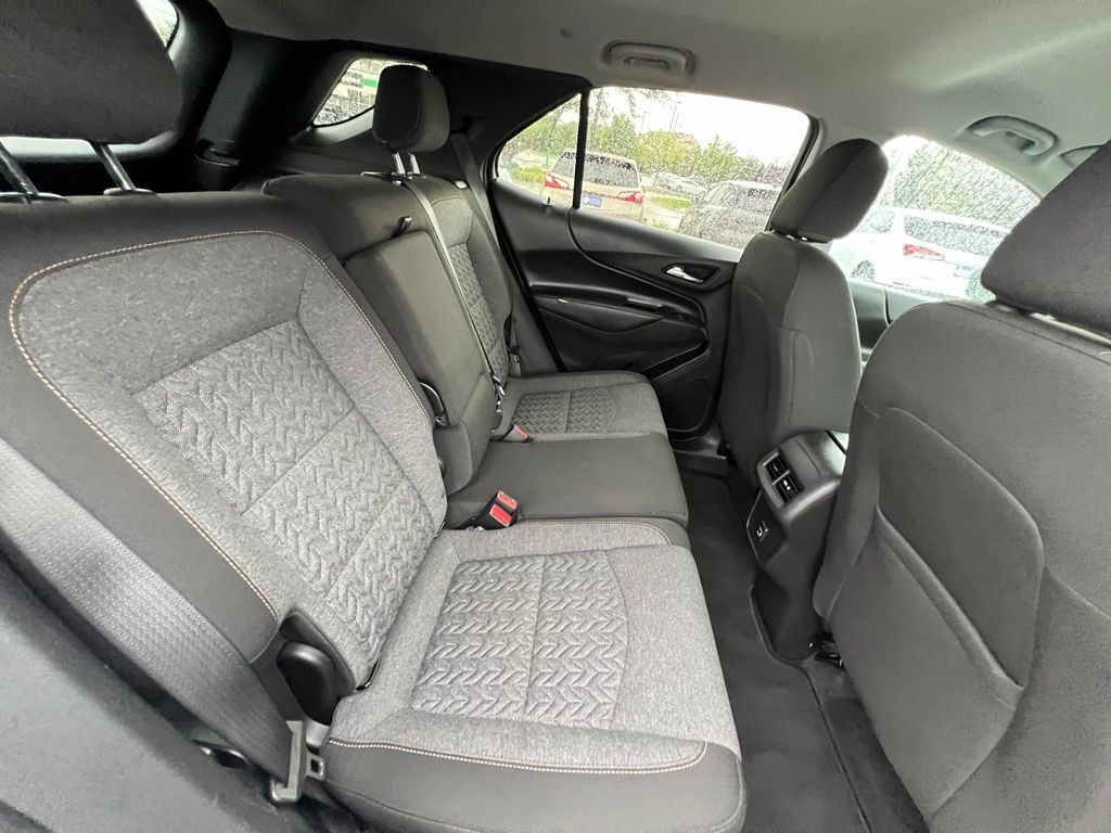 Used 2024 Chevrolet Equinox LT AWD/4WD image 25
