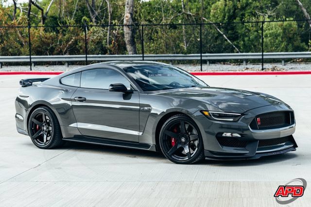 Used 2018 Ford Mustang Shelby GT350 w/ Convenience Package RWD image 41