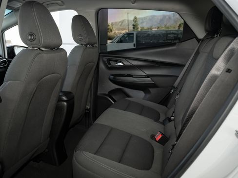 Used 2022 Chevrolet Bolt LT image 30