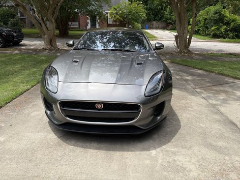 Used 2018 Jaguar F-TYPE Coupe AWD image 2