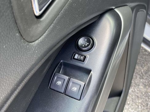 Used 2022 Chevrolet Colorado LT w/ Fleet Safety Package RWD image 14