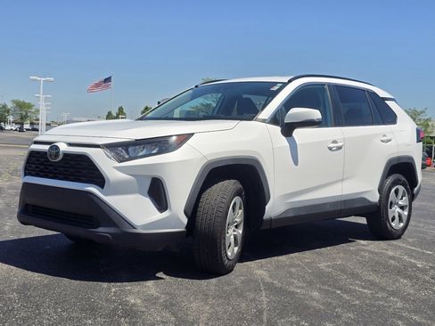 Certified 2020 Toyota RAV4 LE w/ All Weather Liner Package AWD/4WD image 9