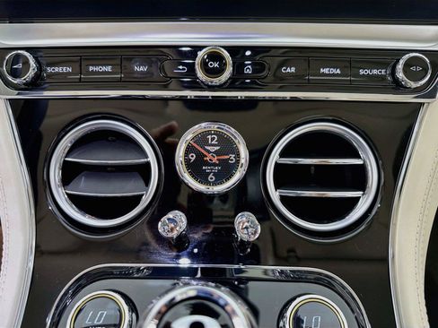 Used 2023 Bentley Continental GT Speed AWD/4WD image 18