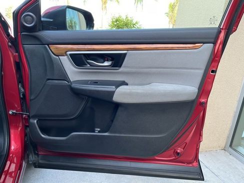 Used 2020 Honda CR-V EX image 28