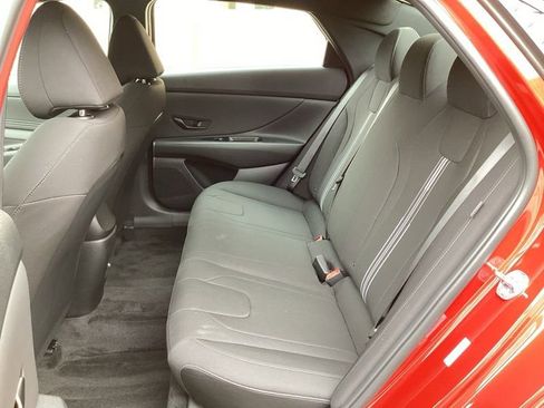 New 2025 Hyundai Elantra Sport FWD image 21