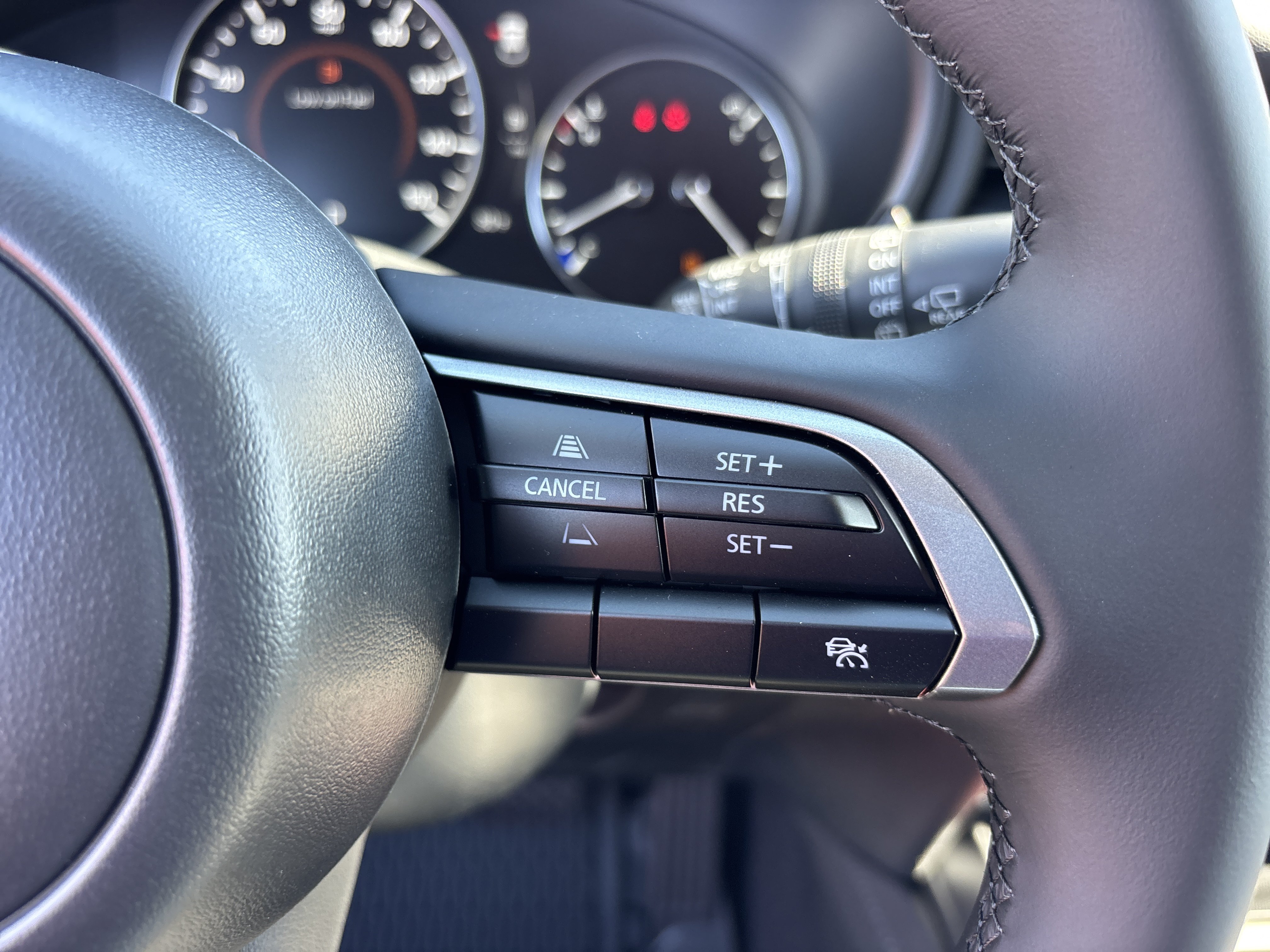 New 2026 MAZDA CX-30 AWD 2.5 S w/ Select Sport Pkg image 23
