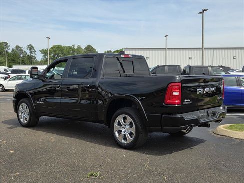 New 2026 RAM 1500 Big Horn AWD/4WD image 7