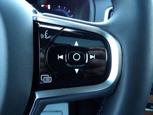 Certified 2023 Volvo XC90 B6 Plus w/ Protection Package image 21