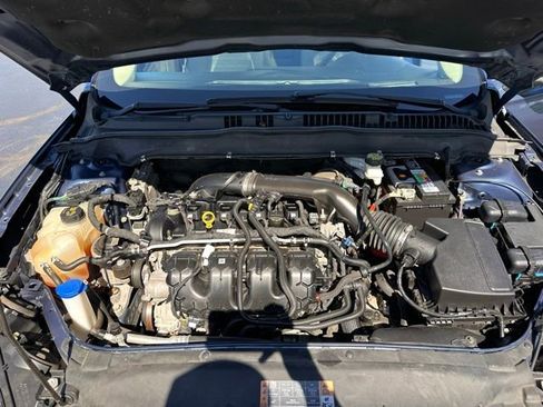 Used 2019 Ford Fusion SE AWD/4WD image 26