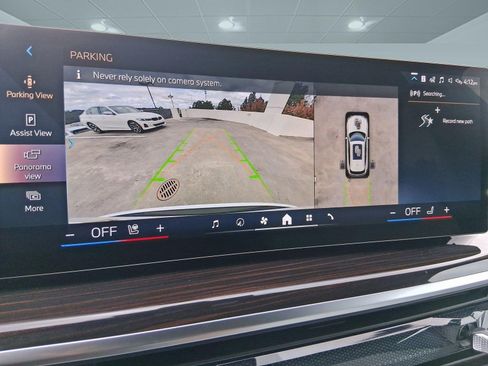 Used 2026 BMW X5 sDrive40i w/ Executive Package image 25