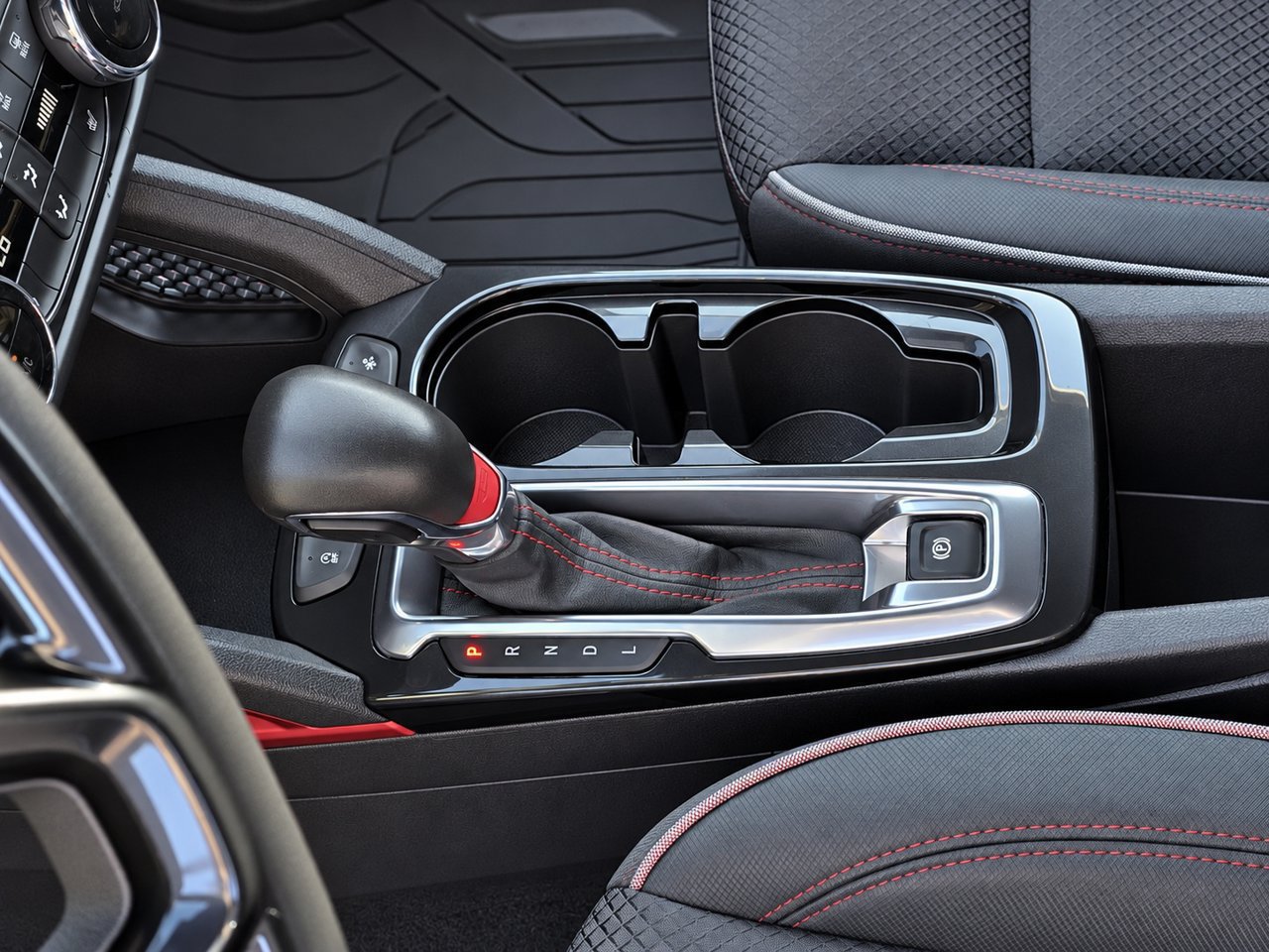 Certified 2023 Chevrolet TrailBlazer RS w/ Convenience Package FWD image 18