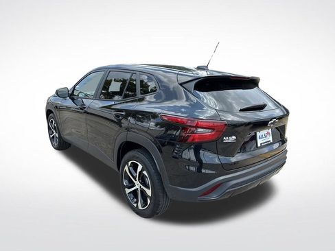 Used 2024 Chevrolet Trax RS FWD image 10