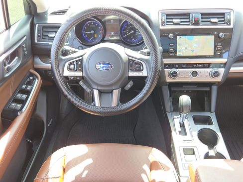 Used 2017 Subaru Outback 2.5i Touring w/ Popular Package #5A image 14