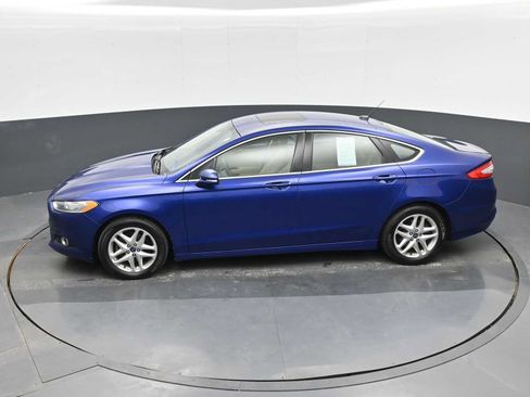 Used 2013 Ford Fusion SE FWD image 13