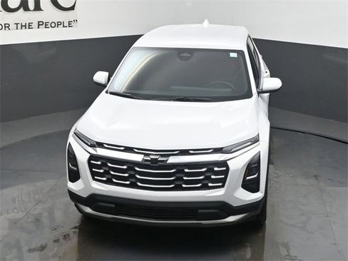 New 2026 Chevrolet Equinox LT w/ LPO, Floor Liner Package image 37