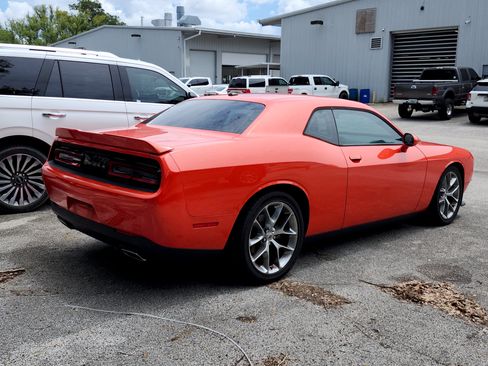 Used 2021 Dodge Challenger GT RWD image 10