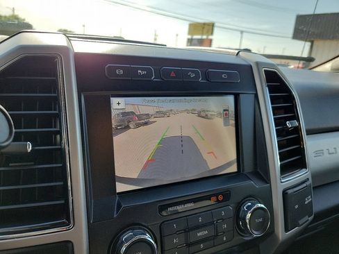 Used 2019 Ford F250 Lariat w/ Chrome Package AWD/4WD image 22