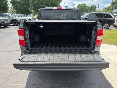 Used 2024 Ford Maverick Lariat FWD image 7