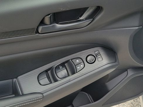 New 2026 Nissan Altima 2.5 SV FWD image 23