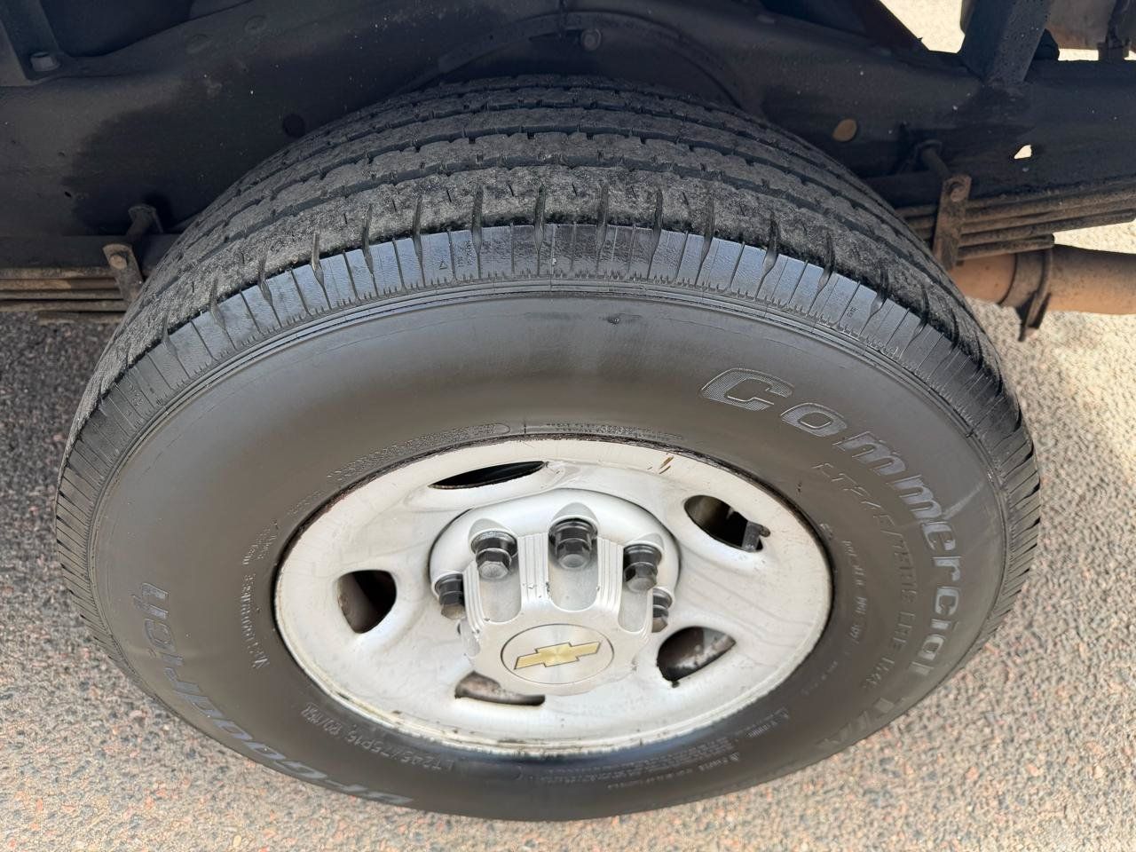Used 2016 Chevrolet Express 3500 RWD image 32