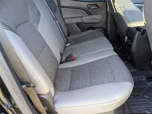 Used 2024 Chevrolet Colorado ZR2 w/ Safety Package image 14