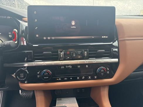 New 2026 Nissan Pathfinder Platinum AWD/4WD image 22