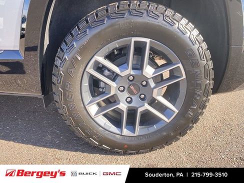 New 2026 GMC Terrain AT4 w/ Convenience Package III image 36