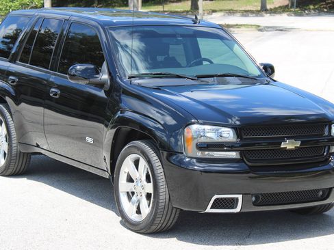 Used 2006 Chevrolet TrailBlazer LT w/ SS Package RWD image 23