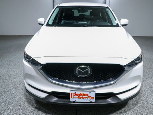 Used 2020 MAZDA CX-5 Touring FWD image 4