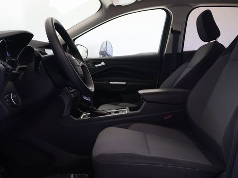 Used 2019 Ford Escape SE image 13