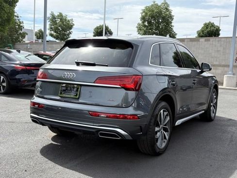 Used 2022 Audi Q5 2.0T Premium w/ Convenience Package AWD/4WD image 7
