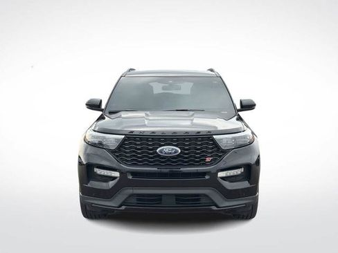 Certified 2024 Ford Explorer ST w/ Equipment Group 401A AWD/4WD image 3