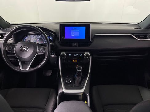 Certified 2023 Toyota RAV4 SE image 14