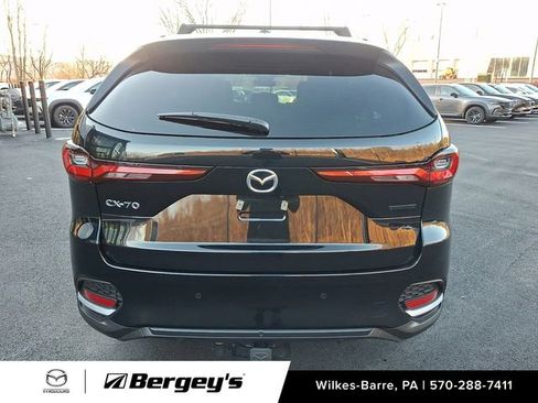 Certified 2025 MAZDA CX-70 Plug-In Hybrid w/ Premium Pkg image 6