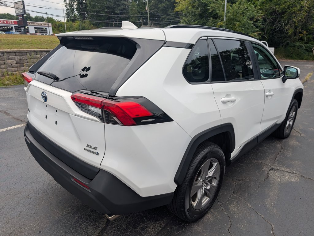 Certified 2023 Toyota RAV4 XLE w/ Convenience Package AWD/4WD image 8