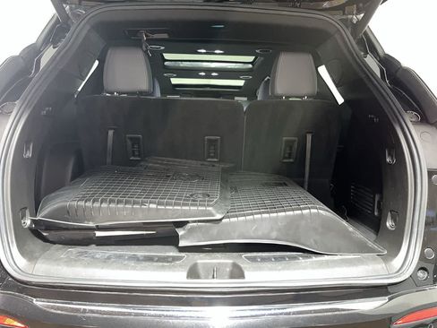 Used 2023 Buick Enclave Essence w/ Experience Buick Package FWD image 30