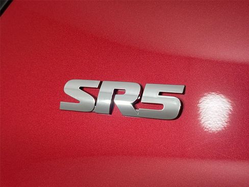 Certified 2022 Toyota 4Runner SR5 Premium image 15