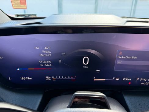 Used 2025 Buick Enclave Avenir w/ Super Cruise Package image 28