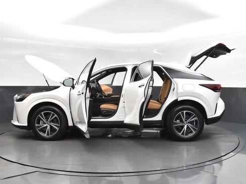 New 2025 Lexus RX 350 FWD image 47