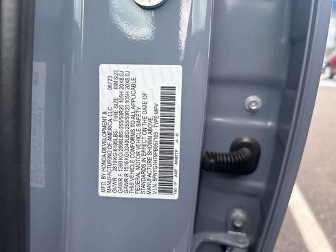 Used 2023 Honda Pilot Touring image 9