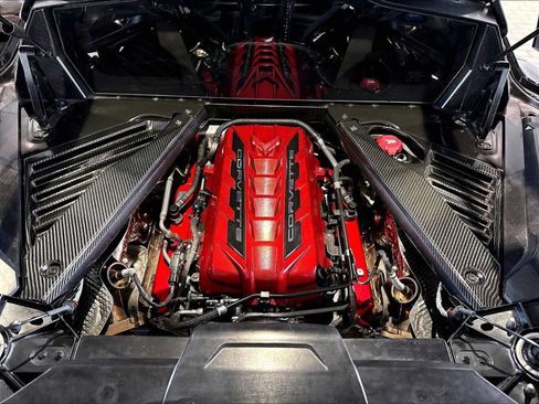 Used 2022 Chevrolet Corvette Stingray Premium Cpe w/ Z51 Performance Package RWD image 23