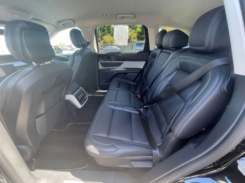 Used 2024 Lincoln Nautilus Premier image 52