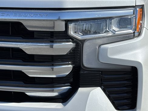 Used 2025 Chevrolet Silverado 1500 High Country image 6
