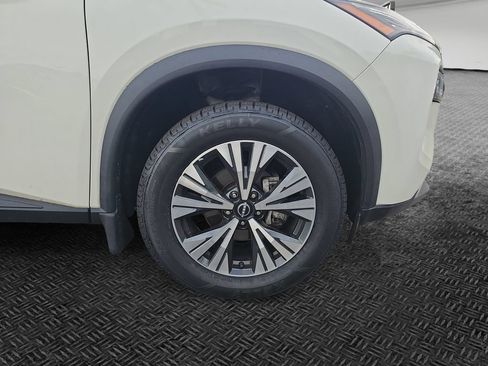 Used 2023 Nissan Rogue SV w/ SV Premium B Package AWD/4WD image 11