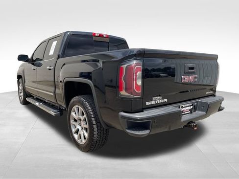 Used 2018 GMC Sierra 1500 Denali AWD/4WD image 3
