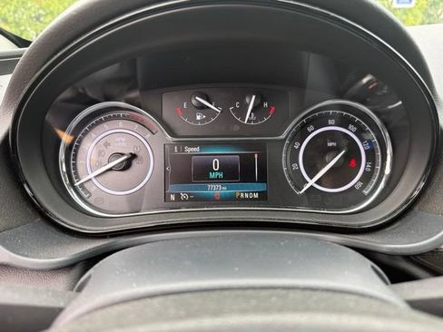 Used 2016 Buick Regal FWD image 5